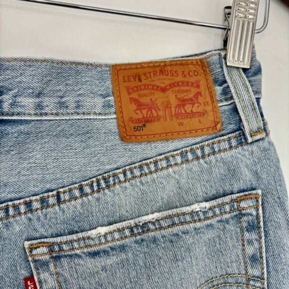 LEVI S 501 ORIGINAL FIT WOMEN  S SHORTS Size 26 - Picture 7 of 13